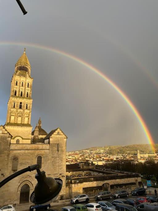 Apartamento Superbe Duplex Vue Cathedrale Exceptionnelle Périgueux Exterior foto