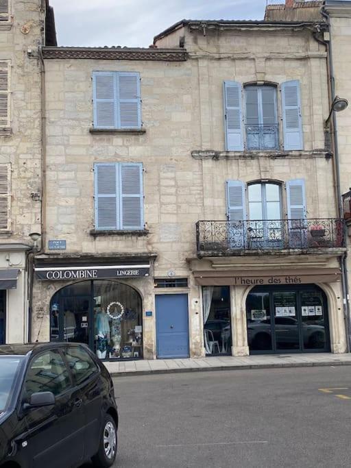 Apartamento Superbe Duplex Vue Cathedrale Exceptionnelle Périgueux Exterior foto